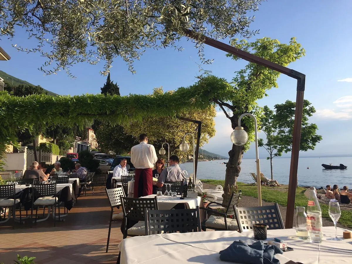 ברנצונה סול גארדה Piccolo Hotel Direkt Am See  ברנצונה סול גארדה