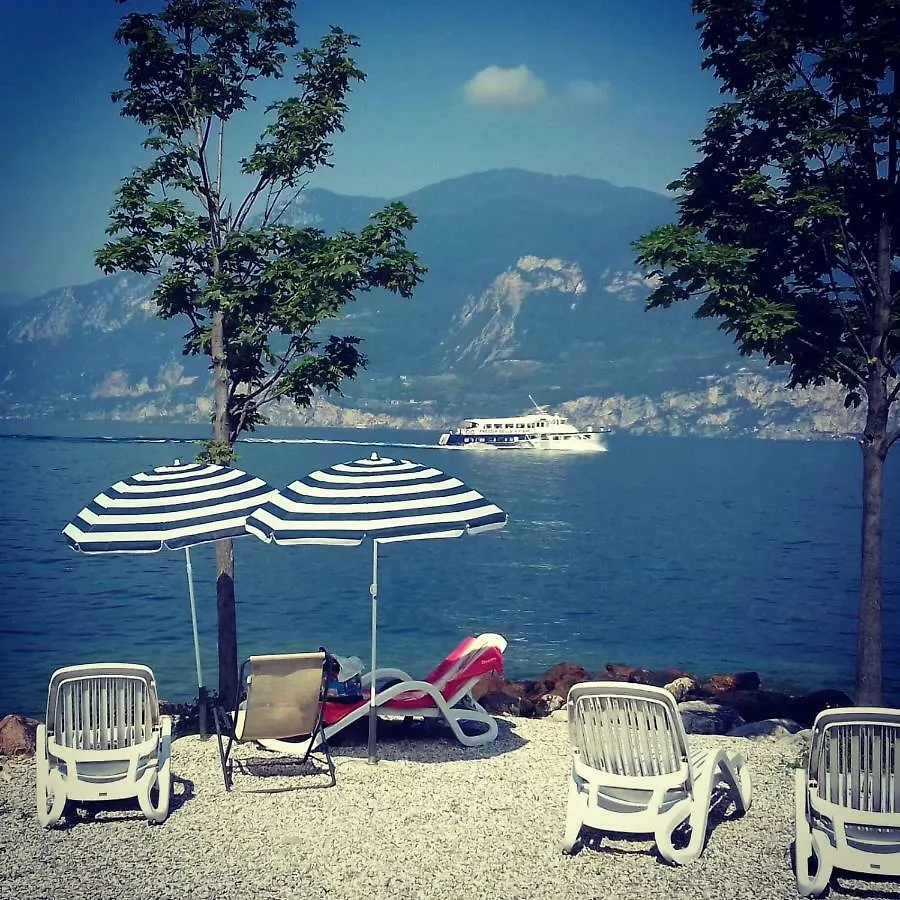 ברנצונה סול גארדה Piccolo Hotel Direkt Am See