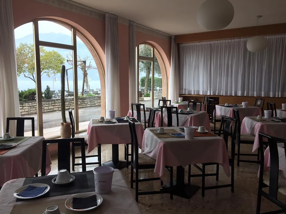 Piccolo Hotel Direkt Am See Brenzone sul Garda
